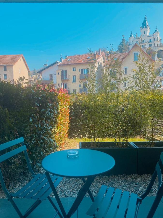 O2m Aix Les Bains Apartment *